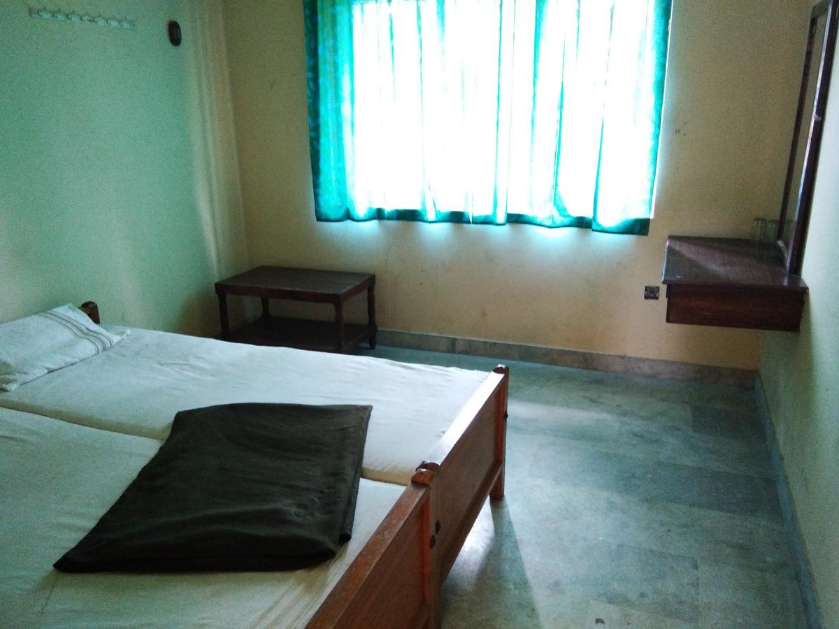Hôtel Chakkalakkal Residency à Ambalavayal Extérieur photo