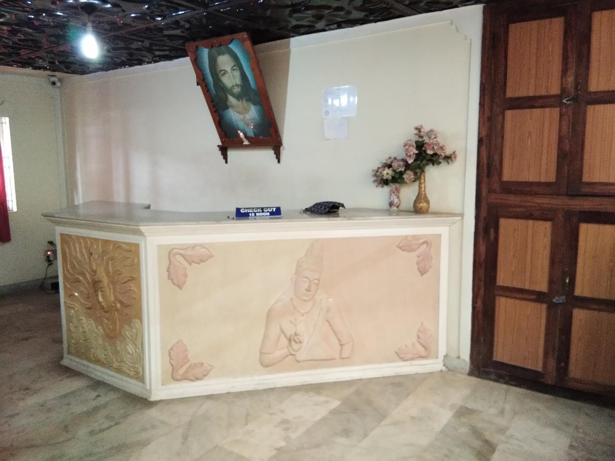 Hôtel Chakkalakkal Residency à Ambalavayal Extérieur photo
