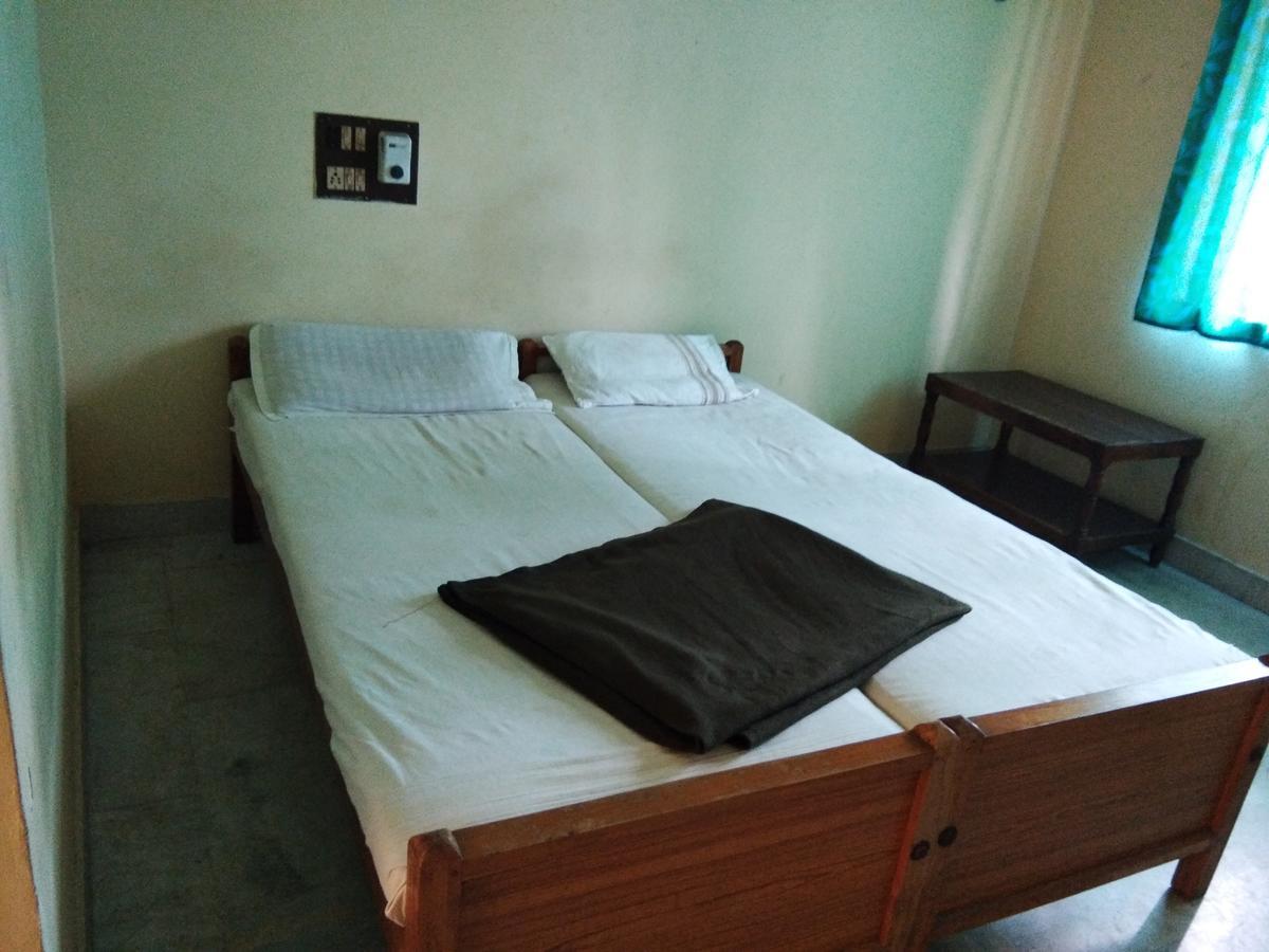 Hôtel Chakkalakkal Residency à Ambalavayal Extérieur photo